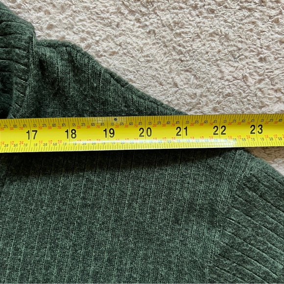 NWT Lush Oversized Turtleneck Knit‎ Sweater Women's Size S - Picture 4 of 7